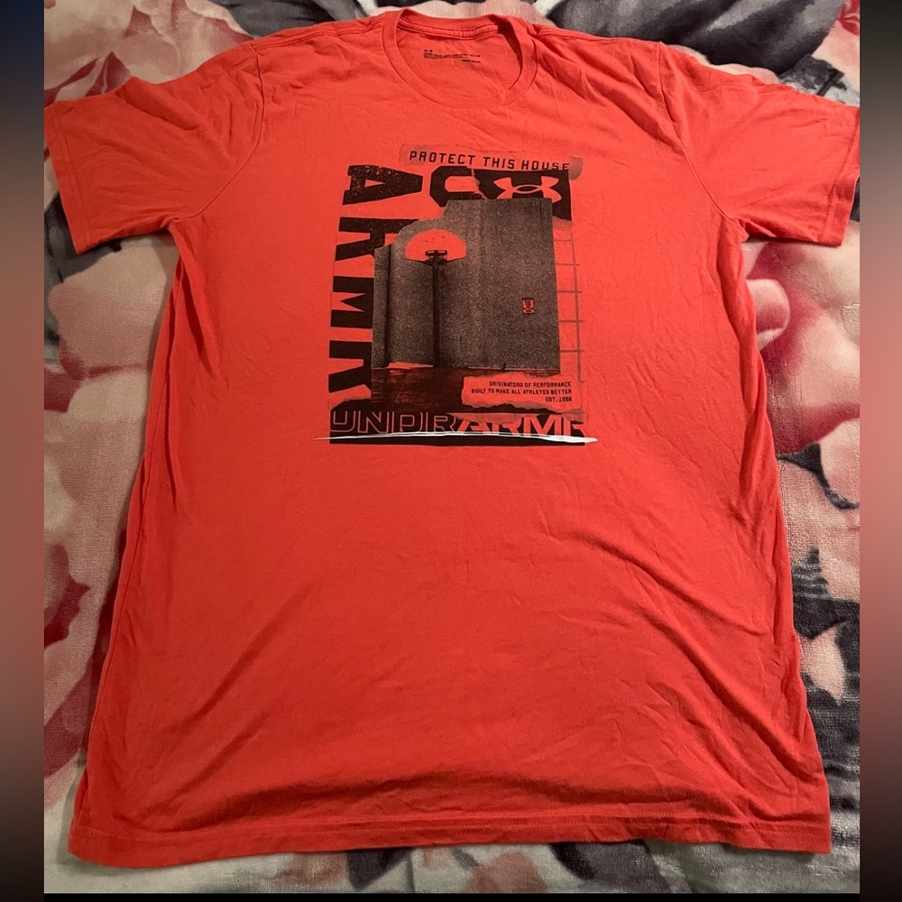 Under Armour Basketball Court Graphic T-shirt!